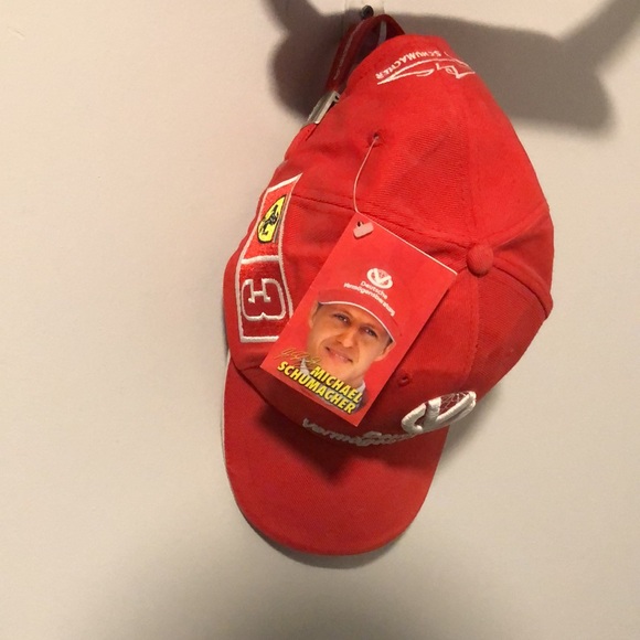 Puma Ferrari side bag/ hat - Picture 3 of 7